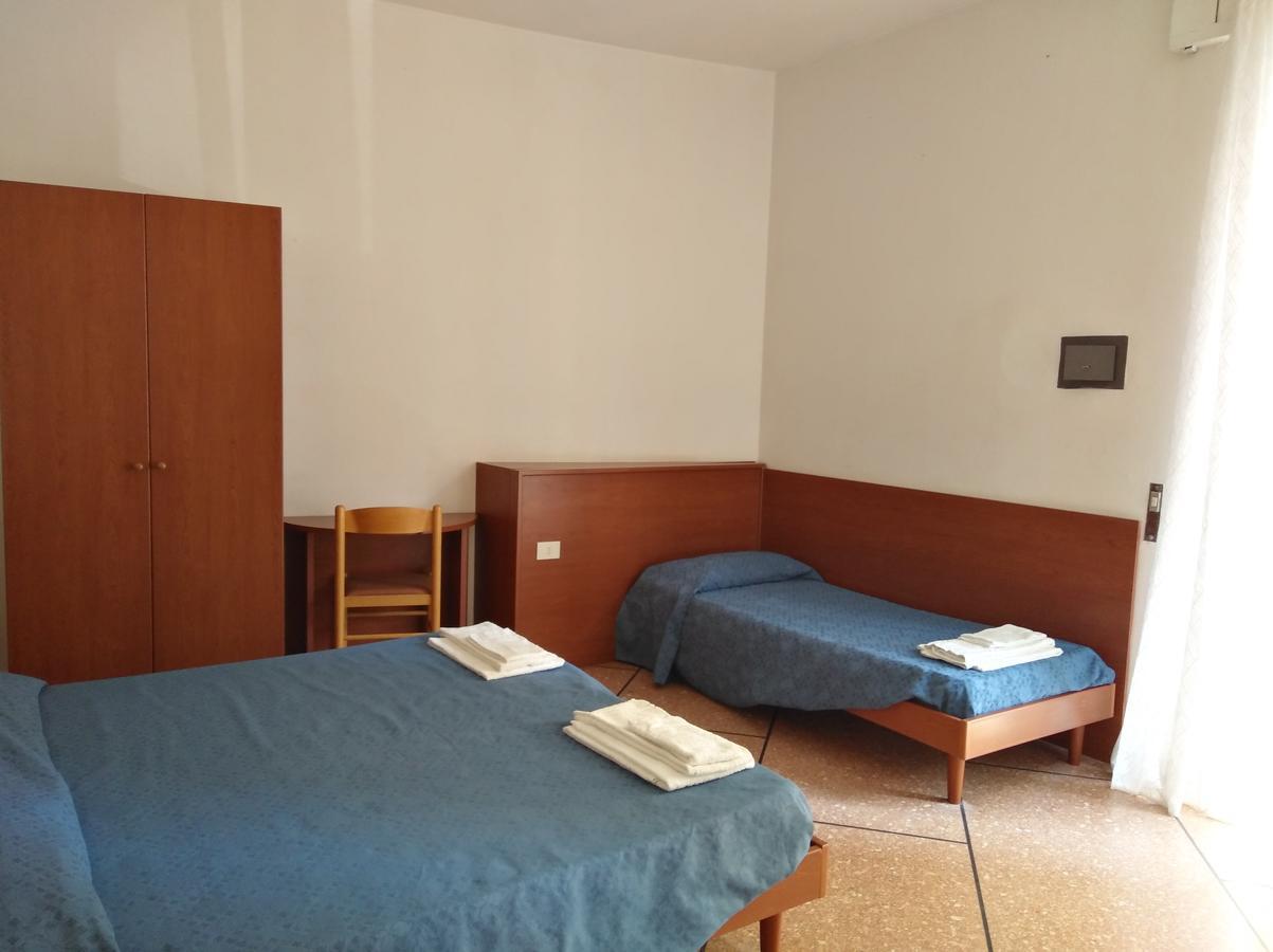 Hotel Suisse Sestri Levante Bagian luar foto