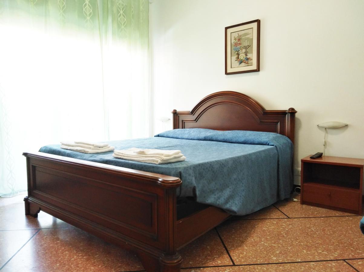 Hotel Suisse Sestri Levante Bagian luar foto